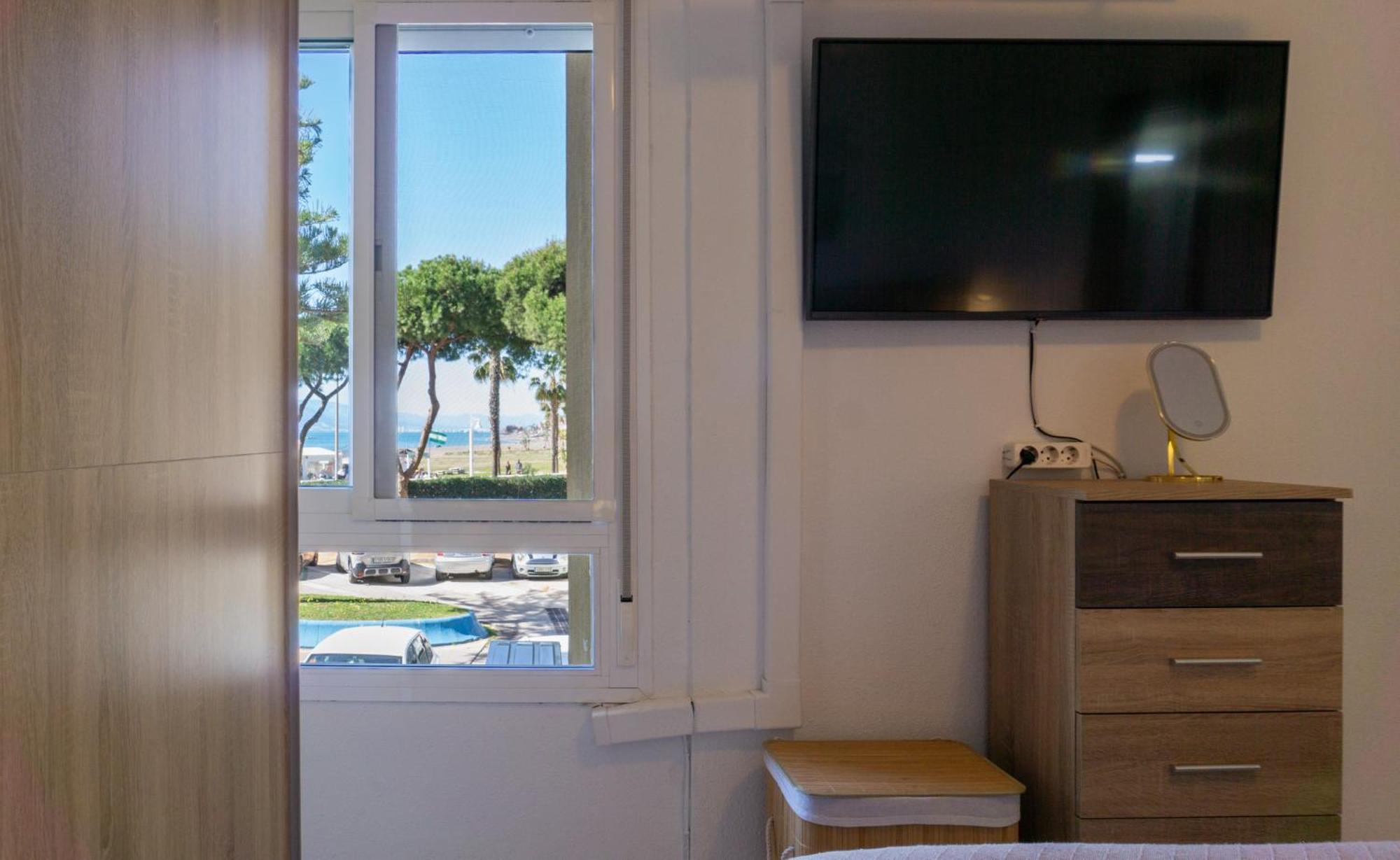Gran Apartamento Vistas Al Mar La Cala Del Moral Bagian luar foto