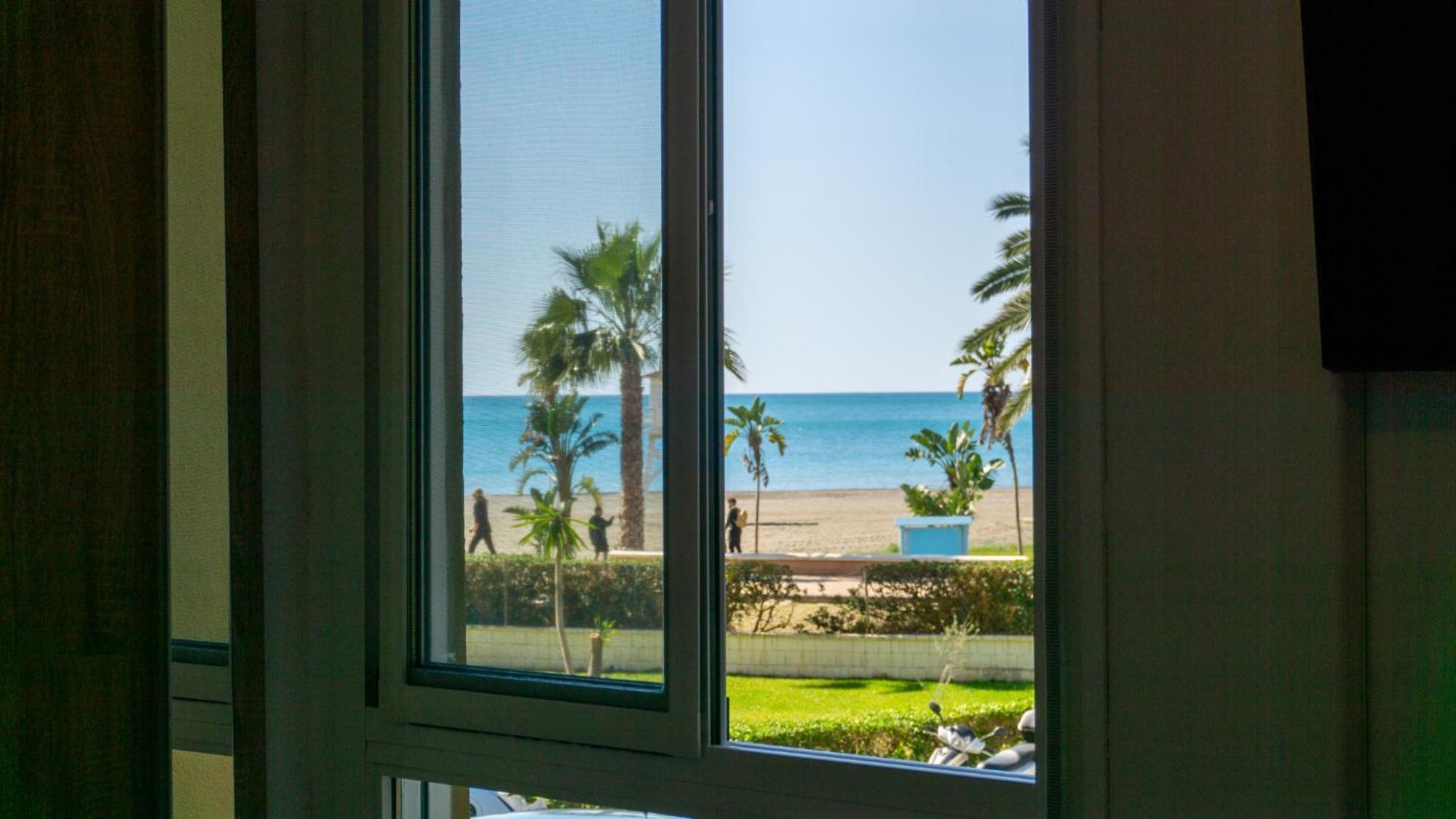 Gran Apartamento Vistas Al Mar La Cala Del Moral Bagian luar foto