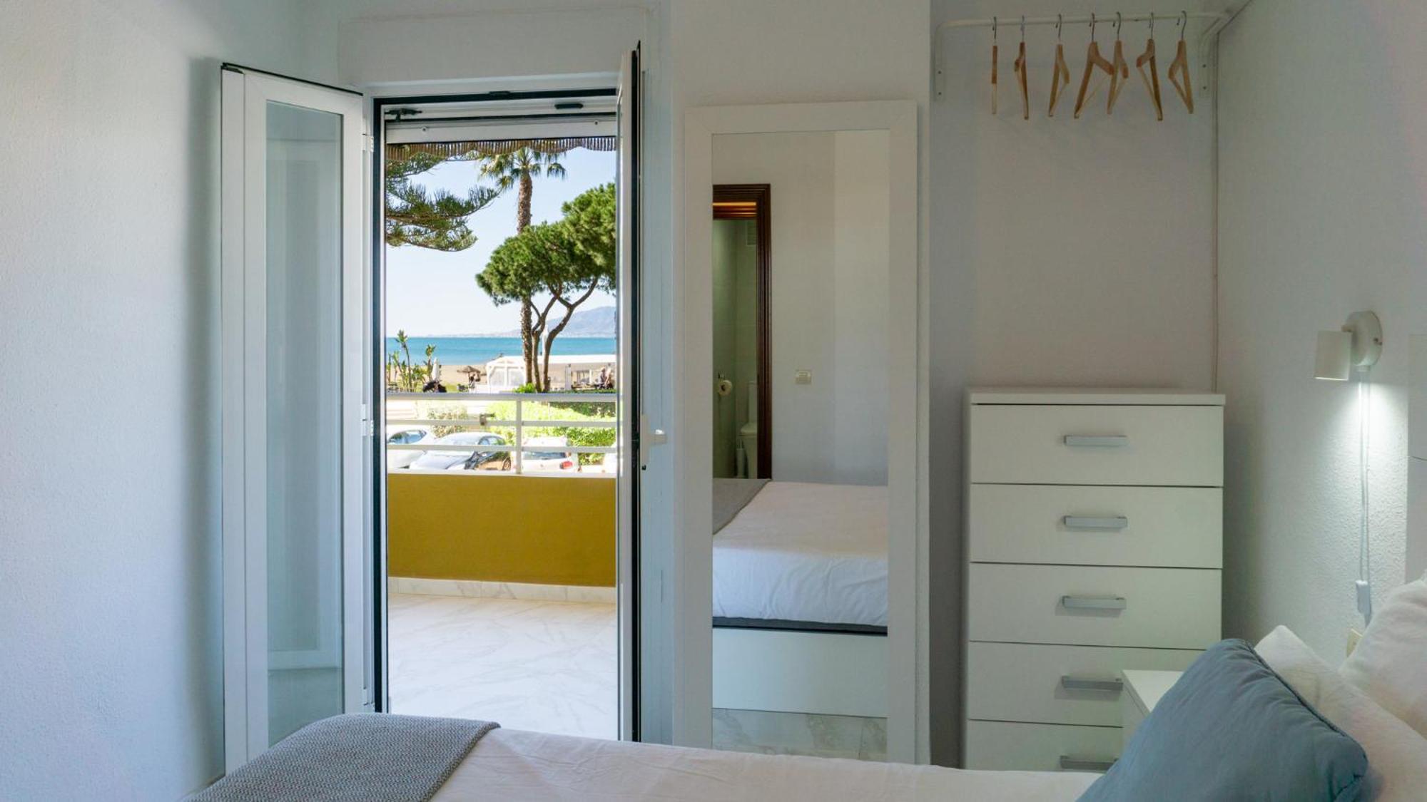 Gran Apartamento Vistas Al Mar La Cala Del Moral Bagian luar foto